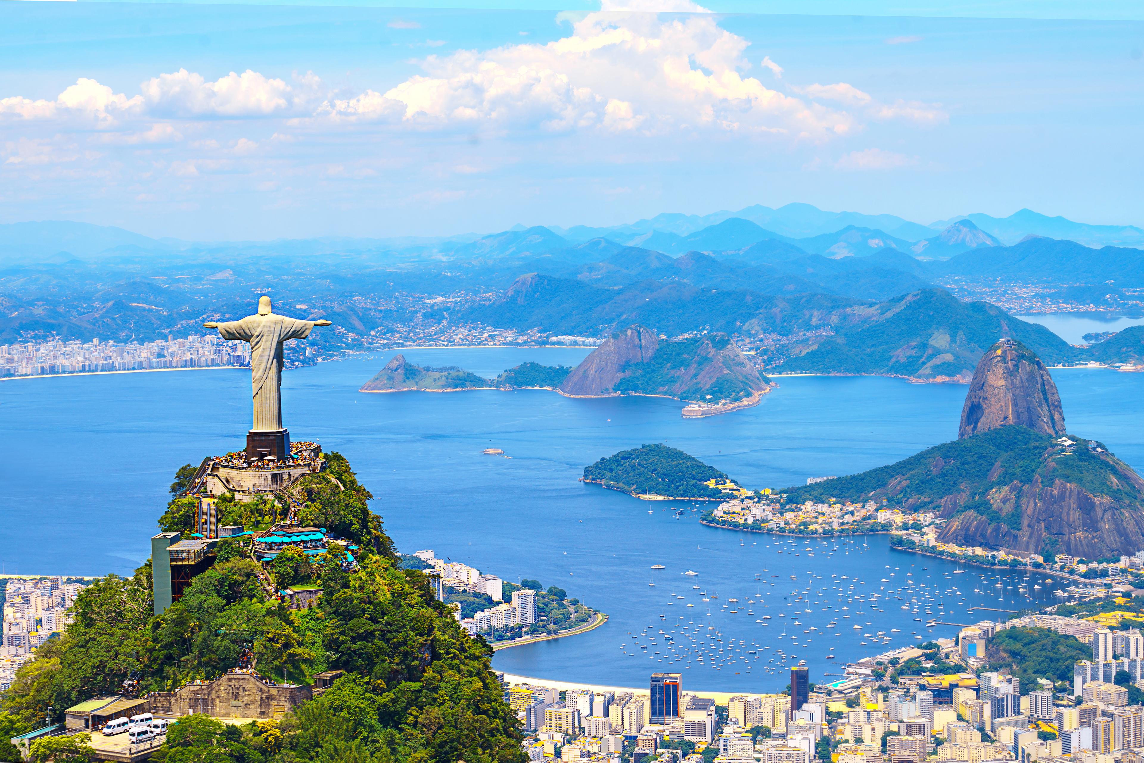 New Adventures, Endless Discoveries: Oceania Cruises' 2026-2027 Tropics & Exotics Collection background